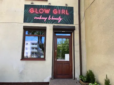 GLOW girl